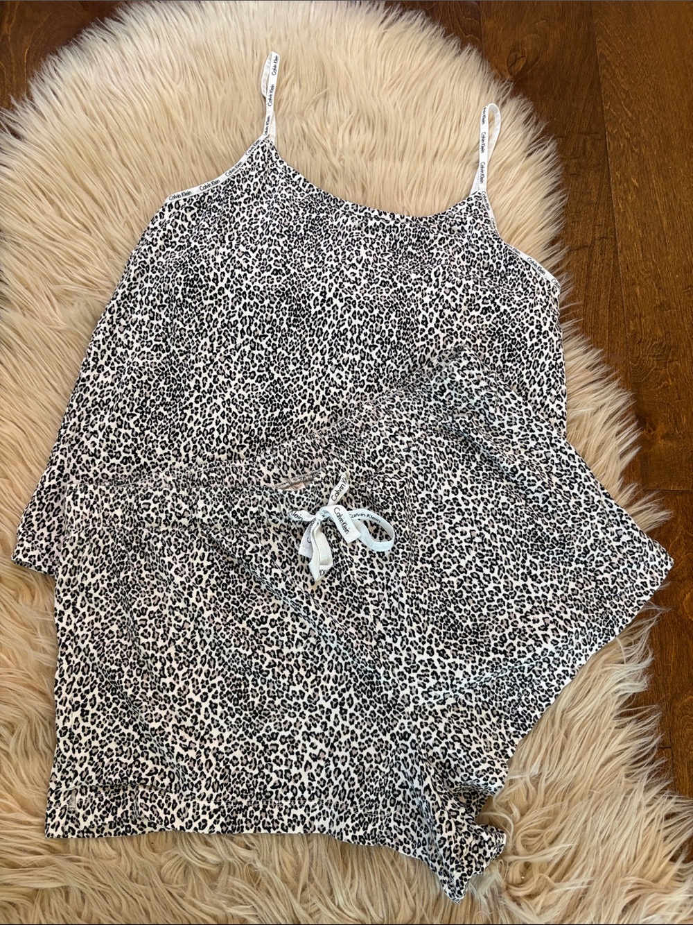 Calvin Klein White & Black Leopard Print Cami and Shorts 😻🤩